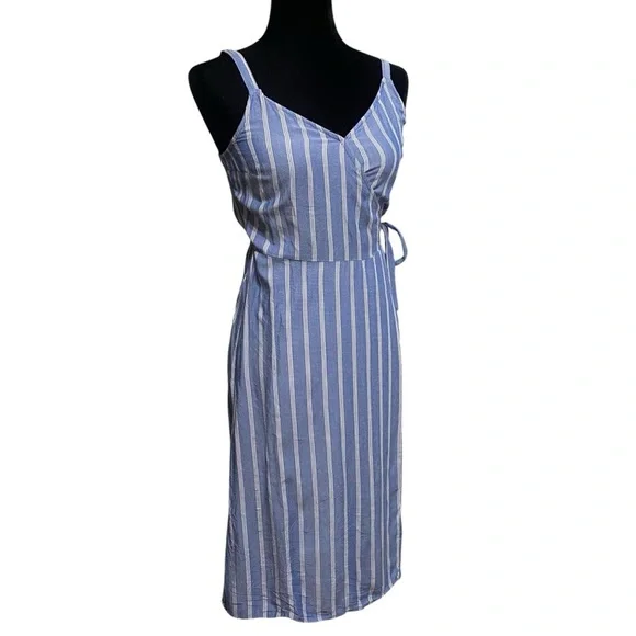 Hollister Blue White Striped Coastal Beachy Nautical Wrap Dress Size Small - Picture 2 of 7